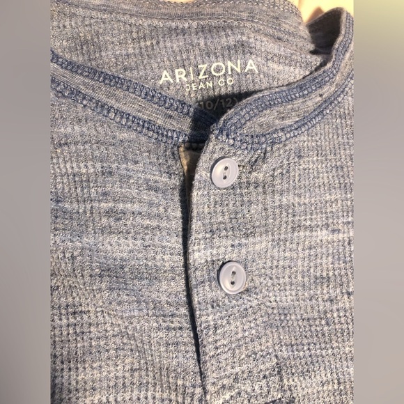 Arizona Waffle Knit Henley kids sz 10/12 - Picture 4 of 4
